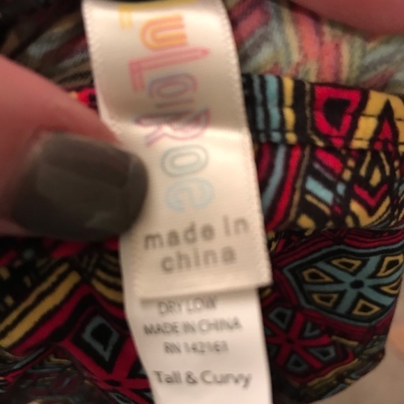 Lularoe leggings, TC, geometric print, BNWOT - Picture 2 of 2